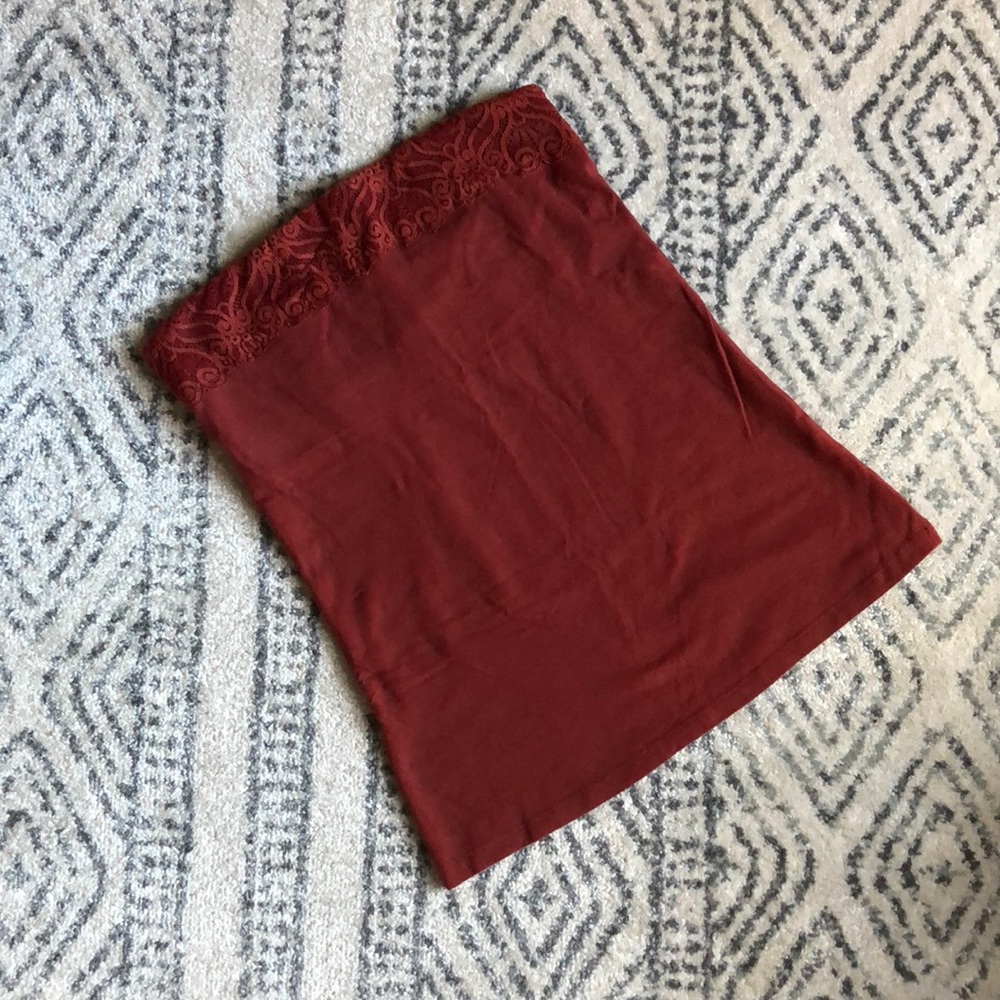 Express burnt red lace trimmed top